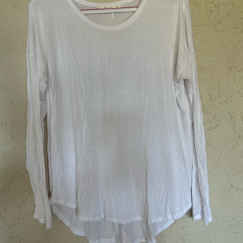Women's White Long Sleeve Top